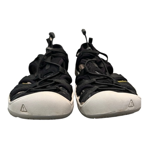 Girls Keen Closed Toe Sandals Water Shoes Black White Size 2 - Picture 5 of 6